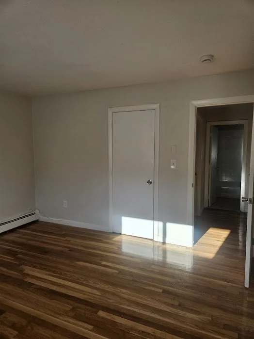 572 Cummins Highway, Mattapan