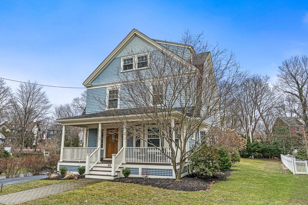 34 Glen Rd, Winchester