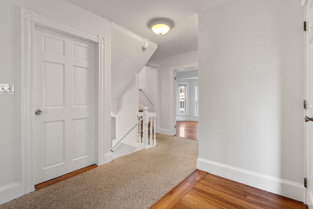 15 Bradbury St, Allston