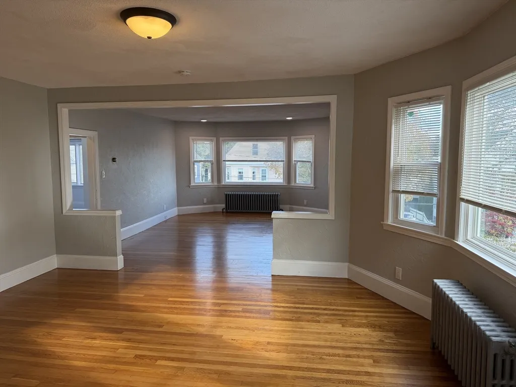 148 George St, Tufts University