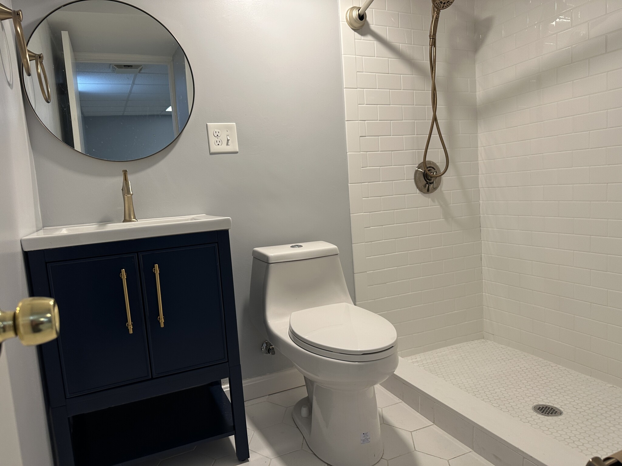 67 Withington Rd, Newtonville