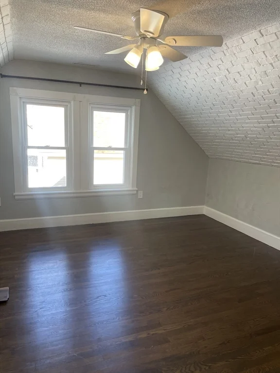 13 Cleveland St, Hyde Park