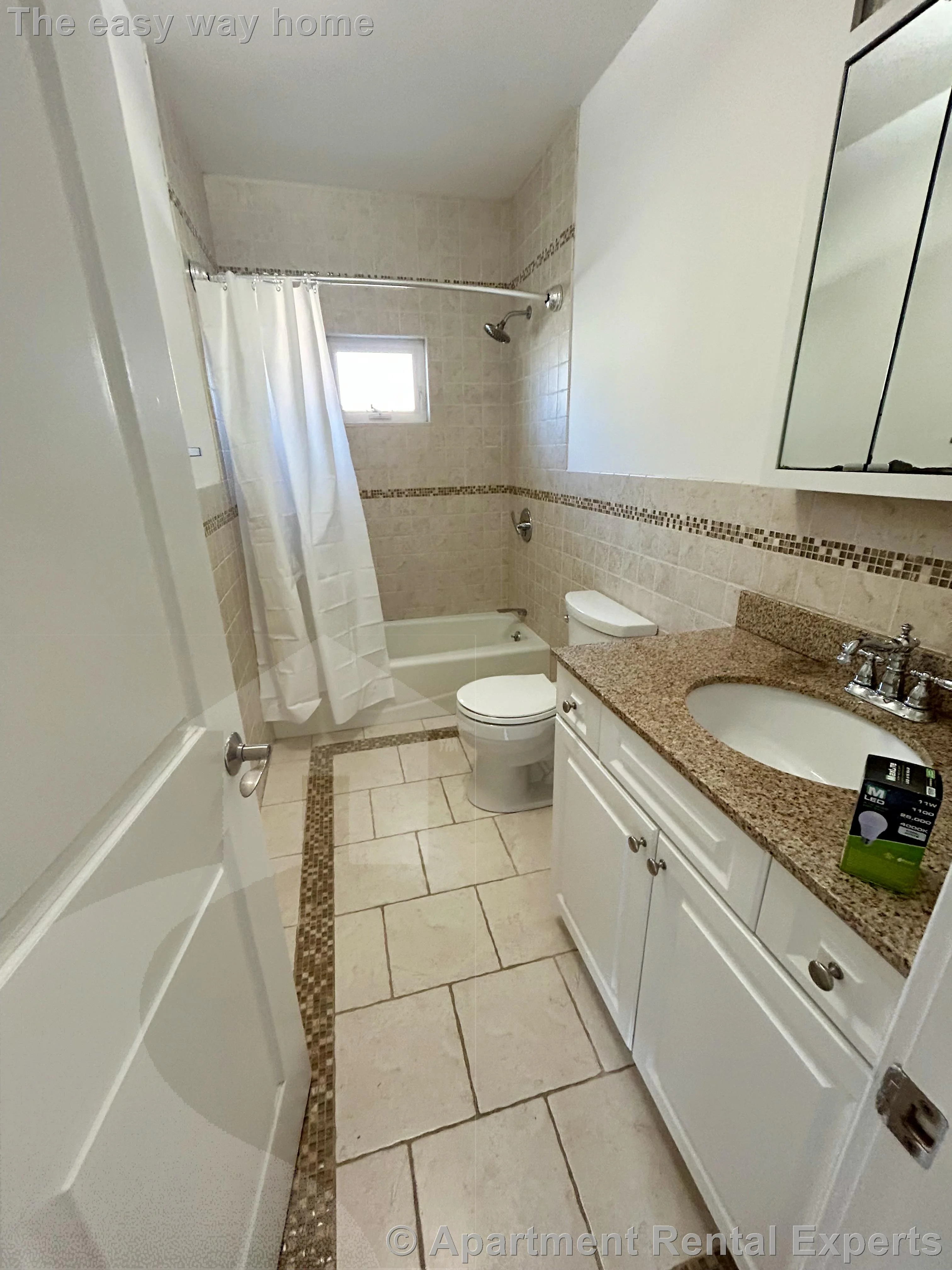 57 Greenleaf Ave, Tufts