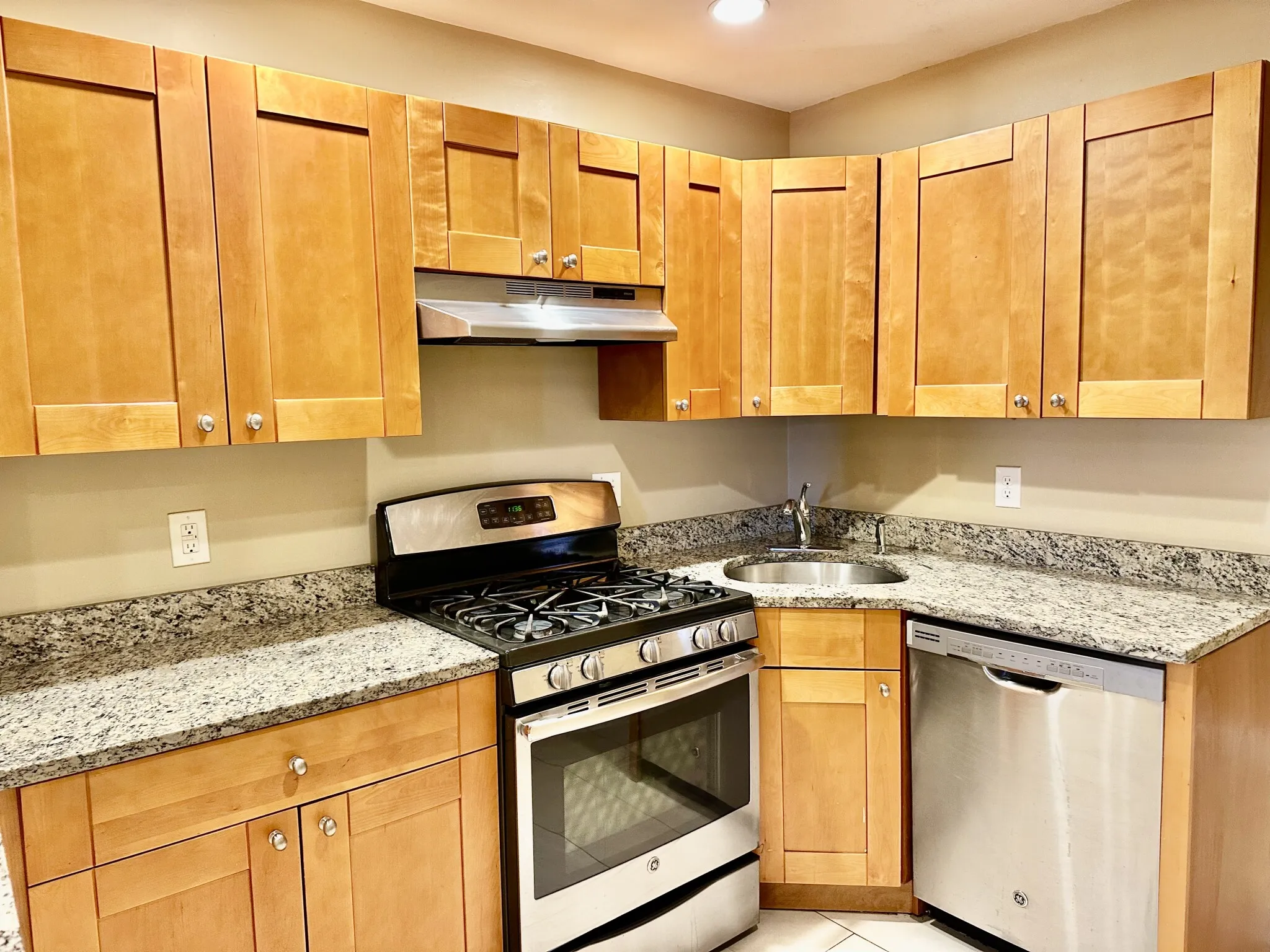 76 Egmont St, North Brookline