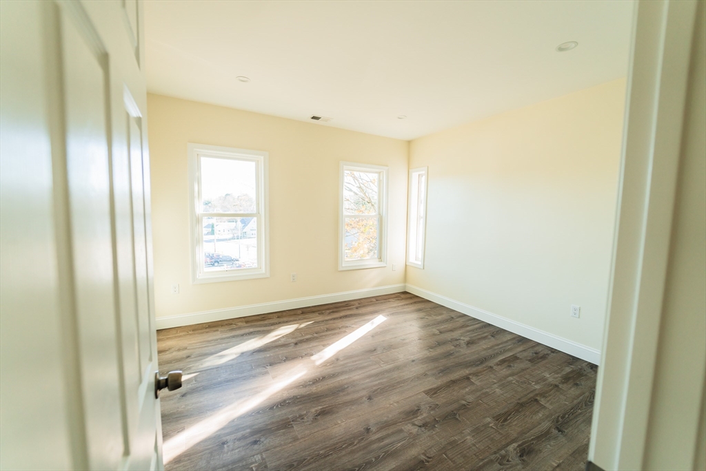 340 East Main St, East Brookfield