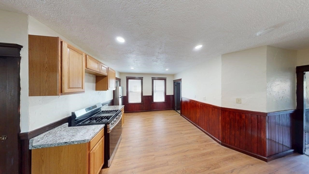 190 Pilgrim, Worcester