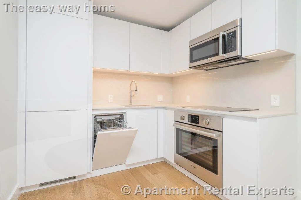 334 Harvard St, Harvard Square