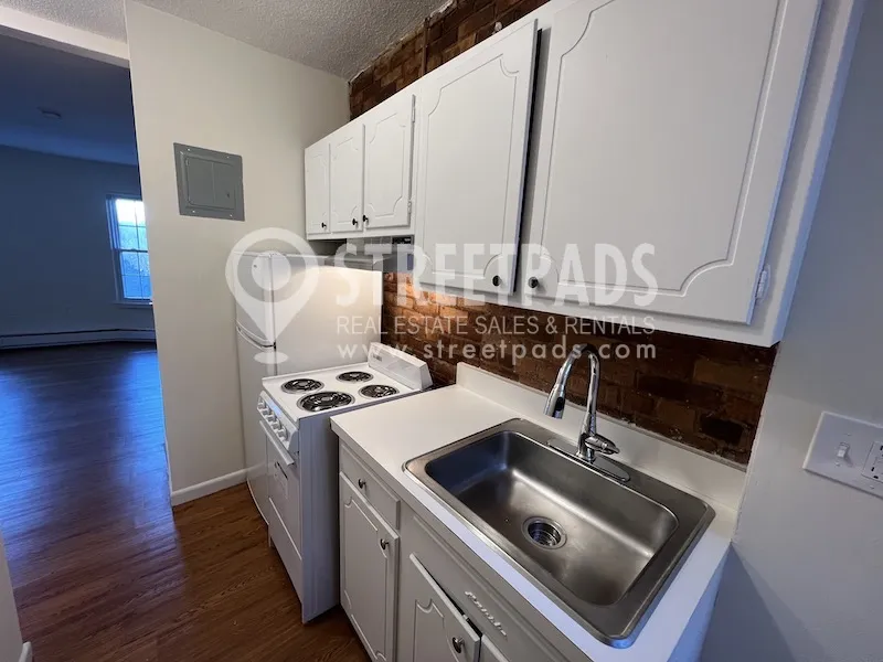 74 South Huntington Ave, Mission Hill