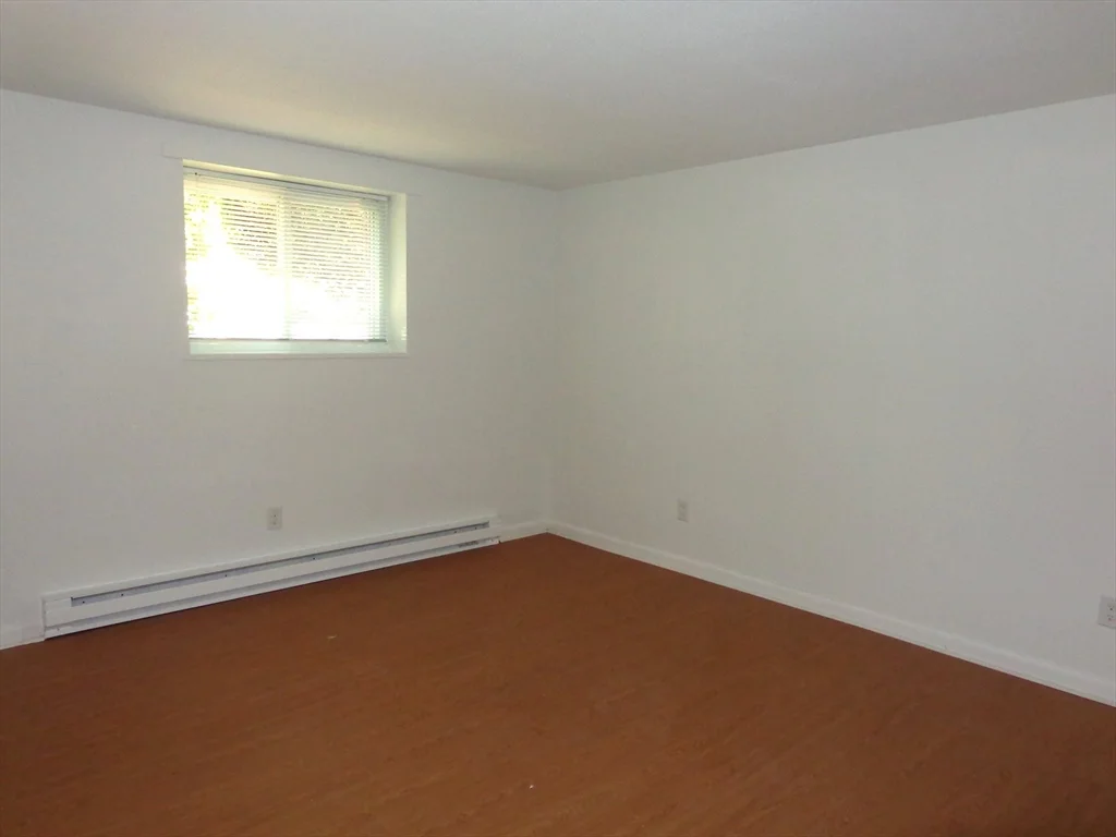 183 Mount Auburn St, Watertown