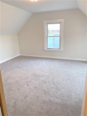 95 Cedar St, Powder House Square