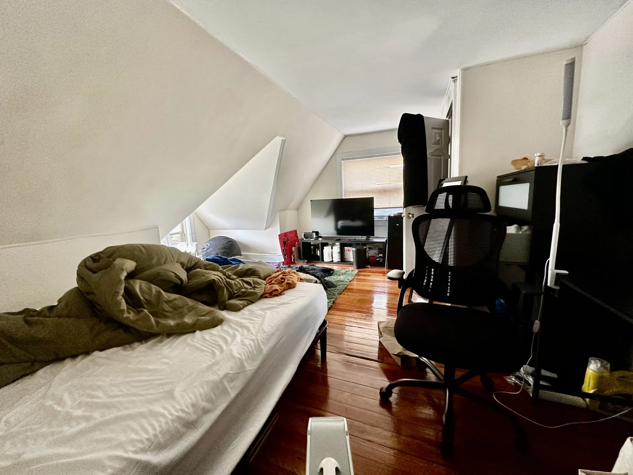 74 Ashford St, Allston