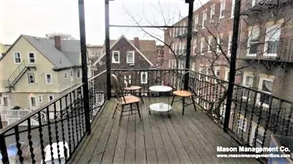 32 Reedsdale St, Allston
