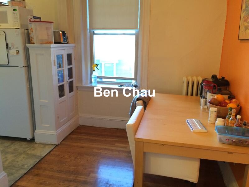 1622 Massachusetts Ave, Neighborhood Nine