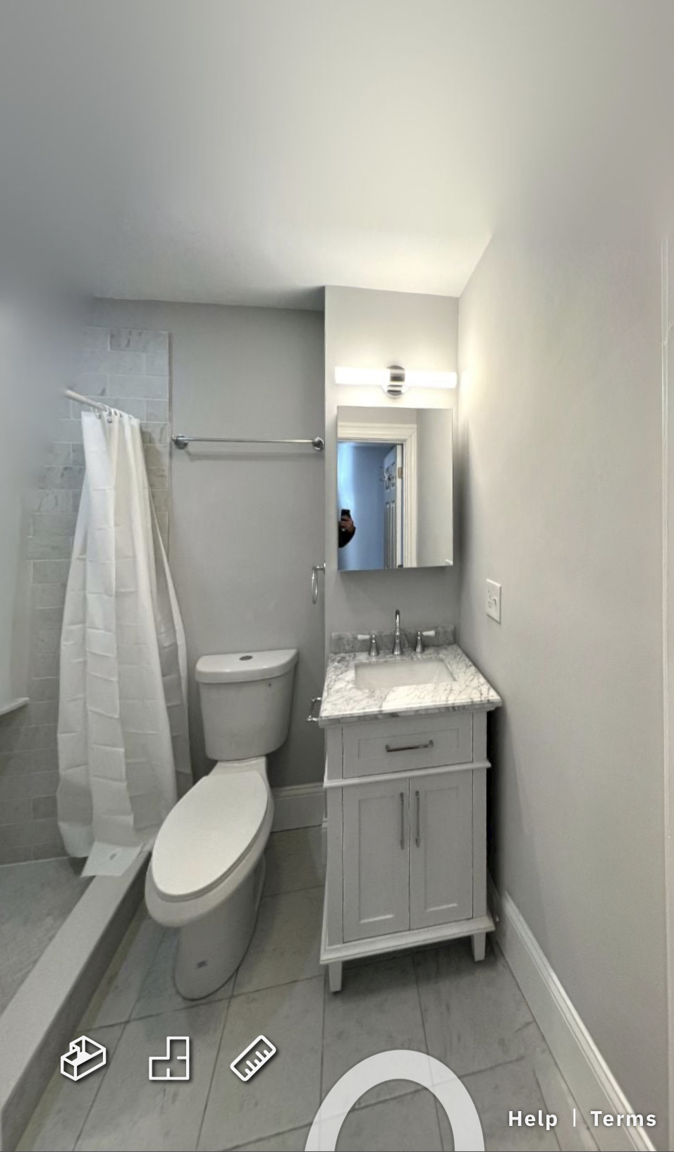 372 Oxford St, Ward Two