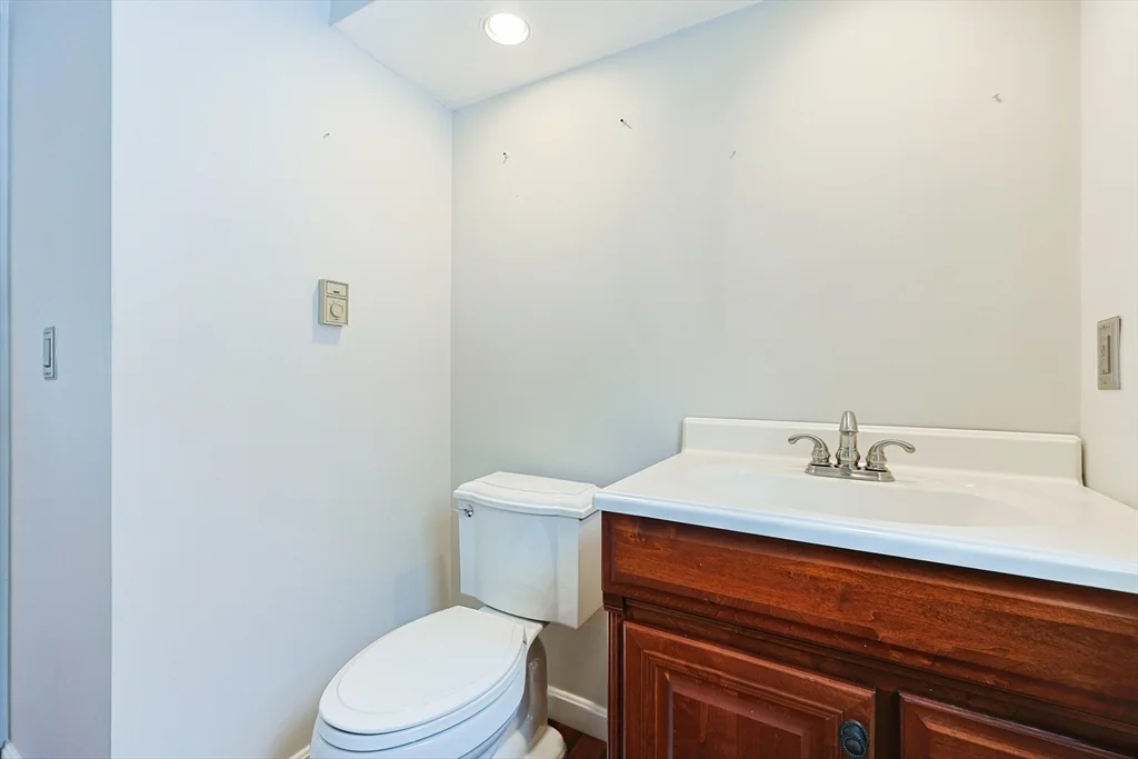 835 Mount Hope St, North Attleboro