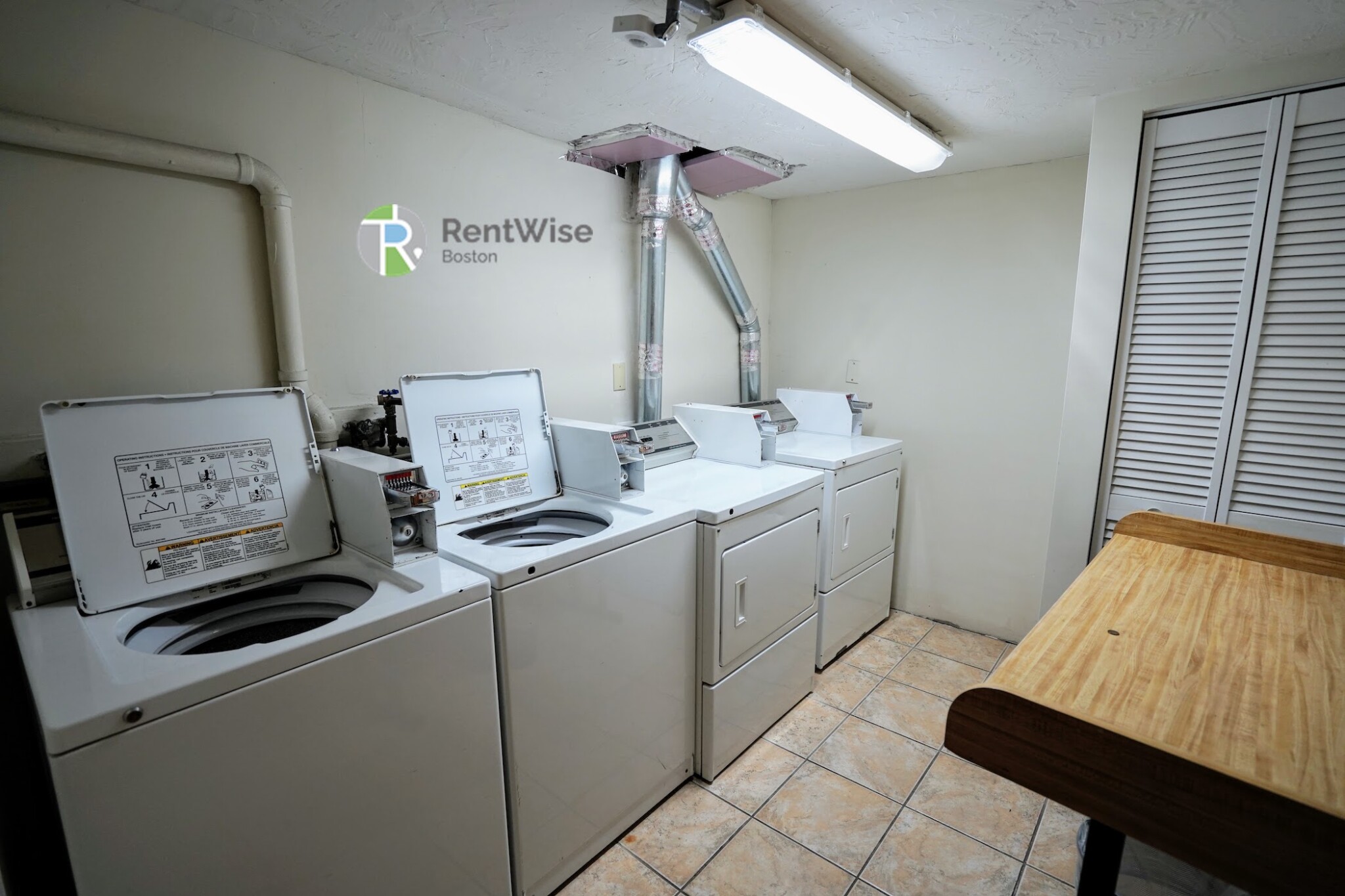 345 Franklin St, Riverside