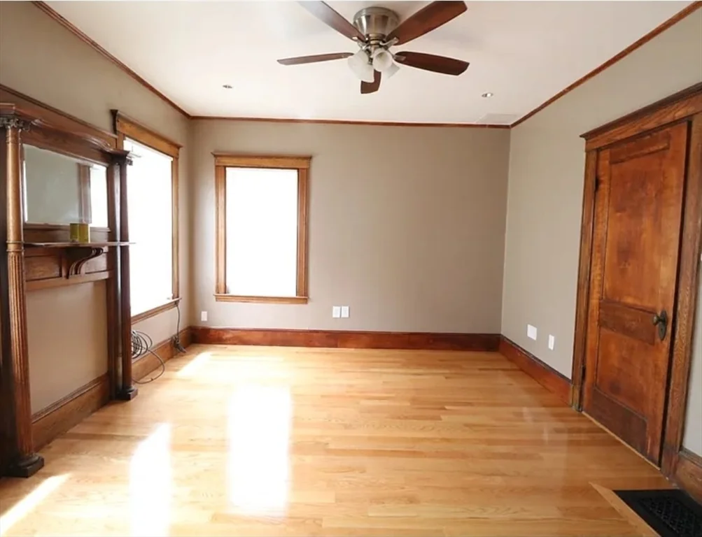 67 Tonawanda St, Dorchester