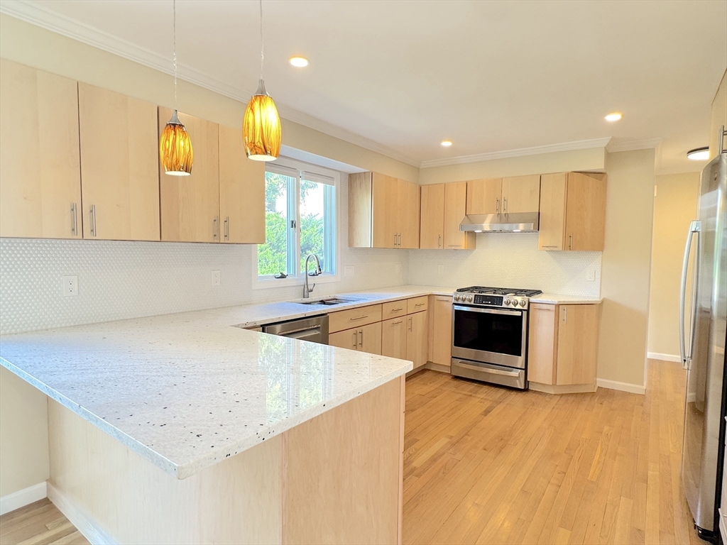 300 Adams St, Newton Corner