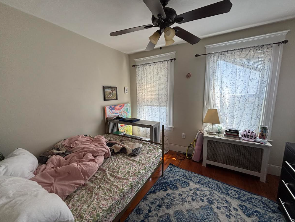 33 Magnus Ave, Ward Two