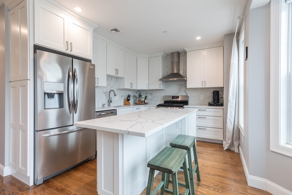 194 K St, South Boston