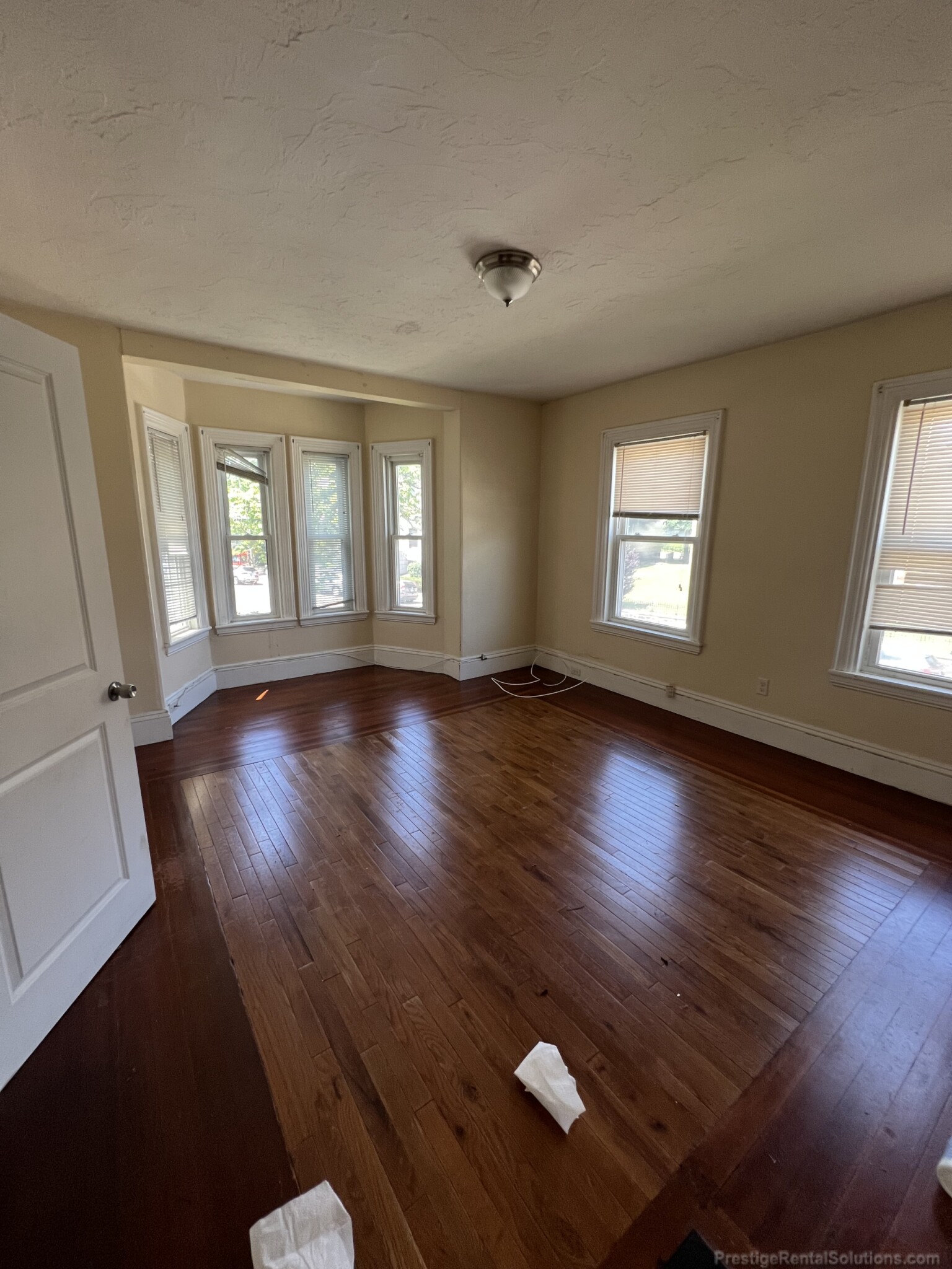 1122 River St, Hyde Park