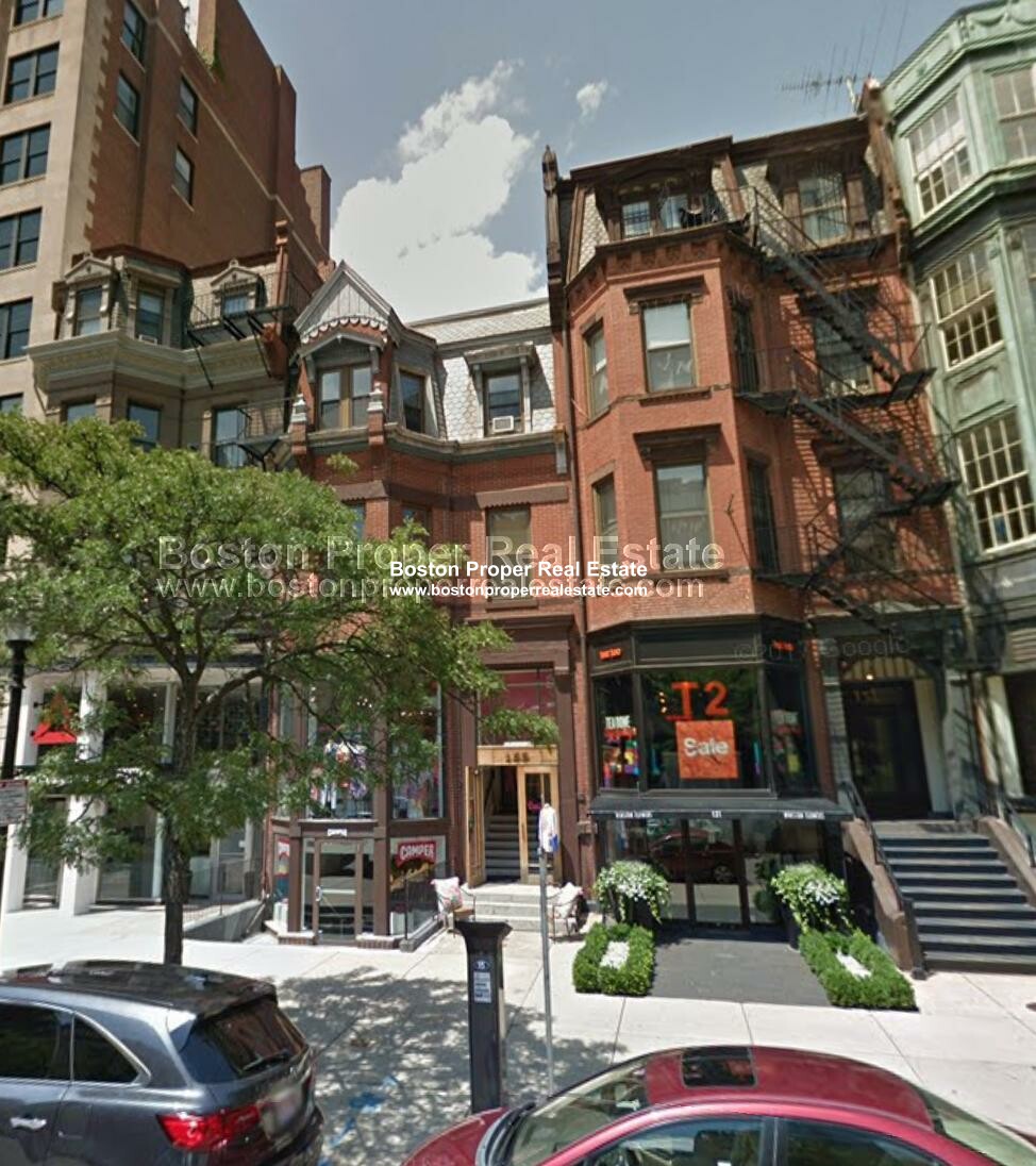 133 Newbury St, Back Bay