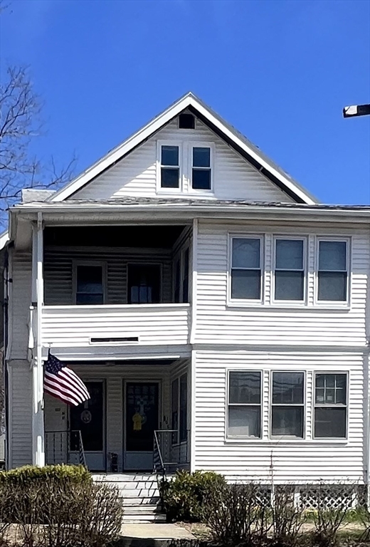 107 Warren St, Arlington