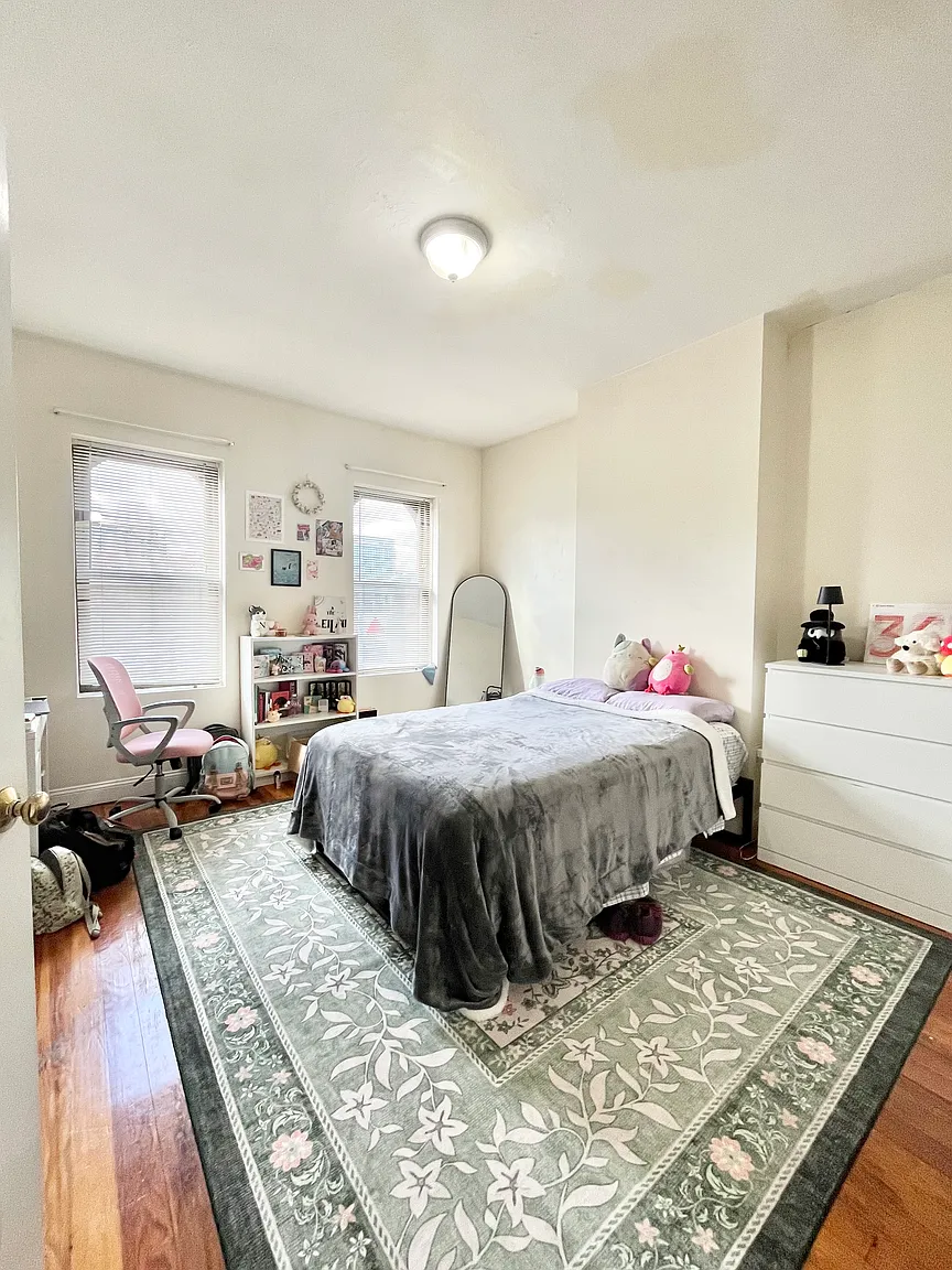 10 South Huntington Ave, Mission Hill