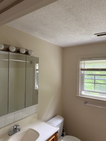 609 Flat Hill Rd, Lunenburg