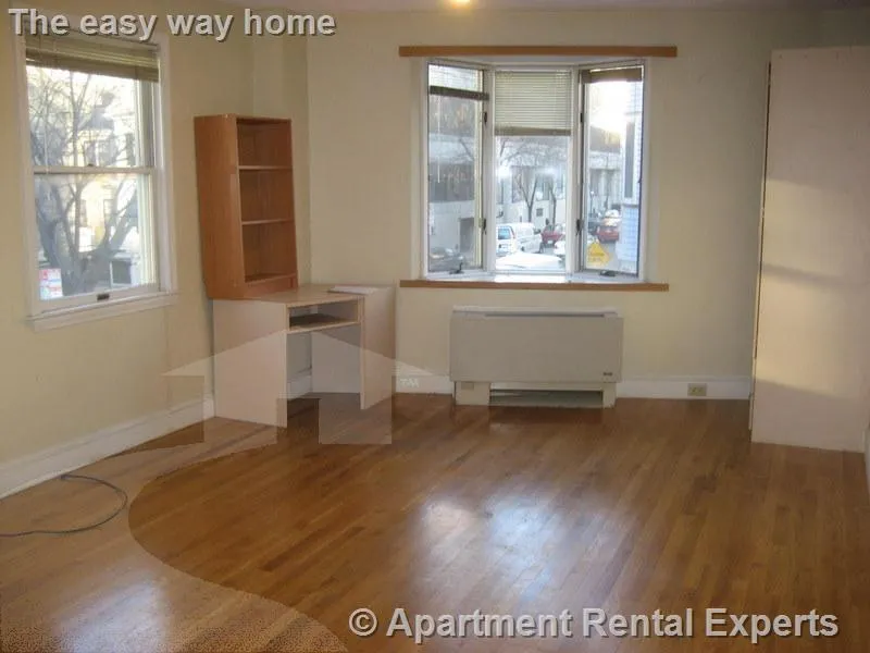 12 Mt Auburn St, Harvard Square