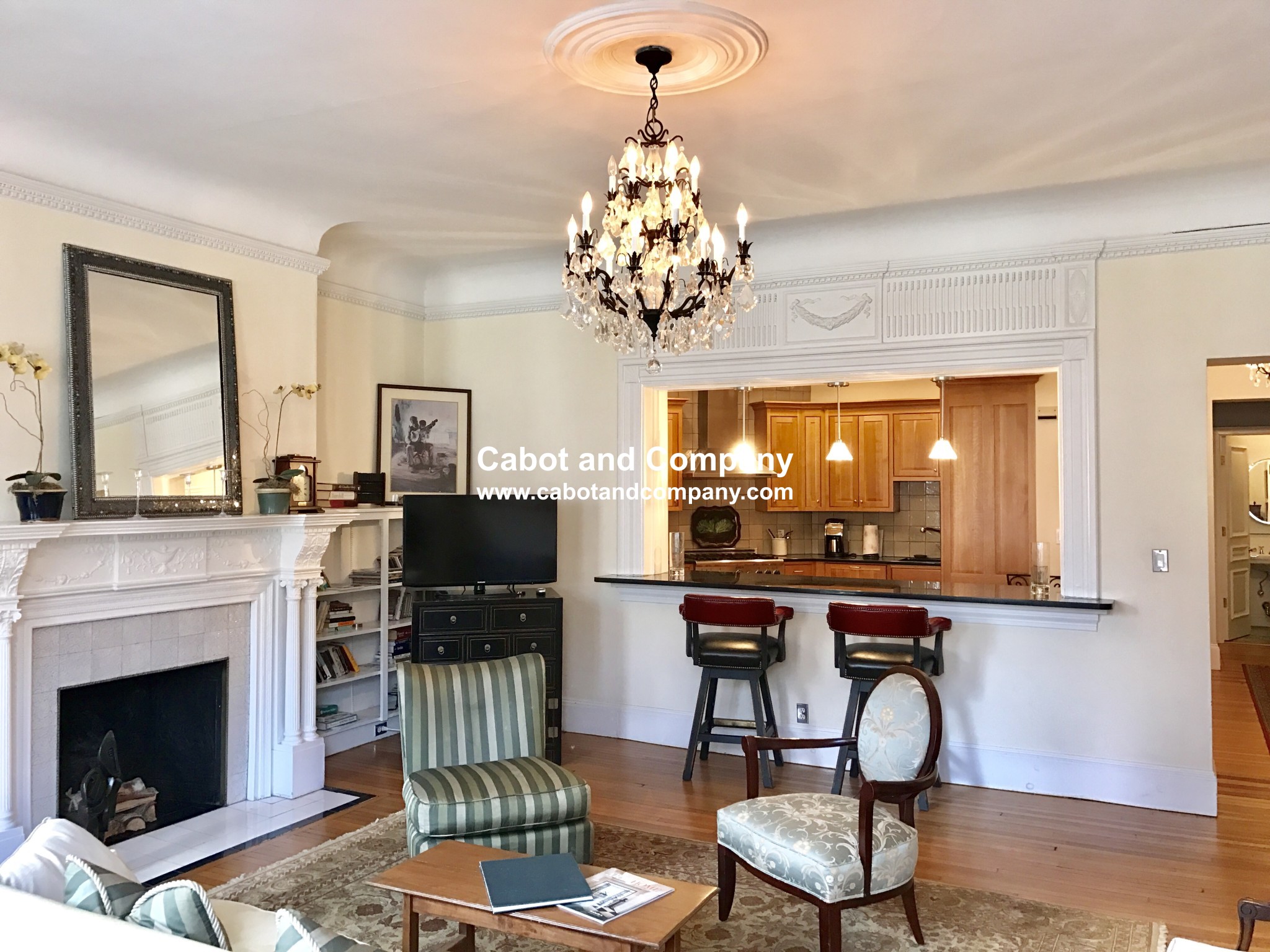 290 Commonwealth Ave, Back Bay