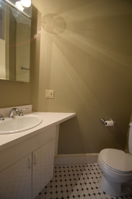 141 Beaconsfield Rd, Brookline