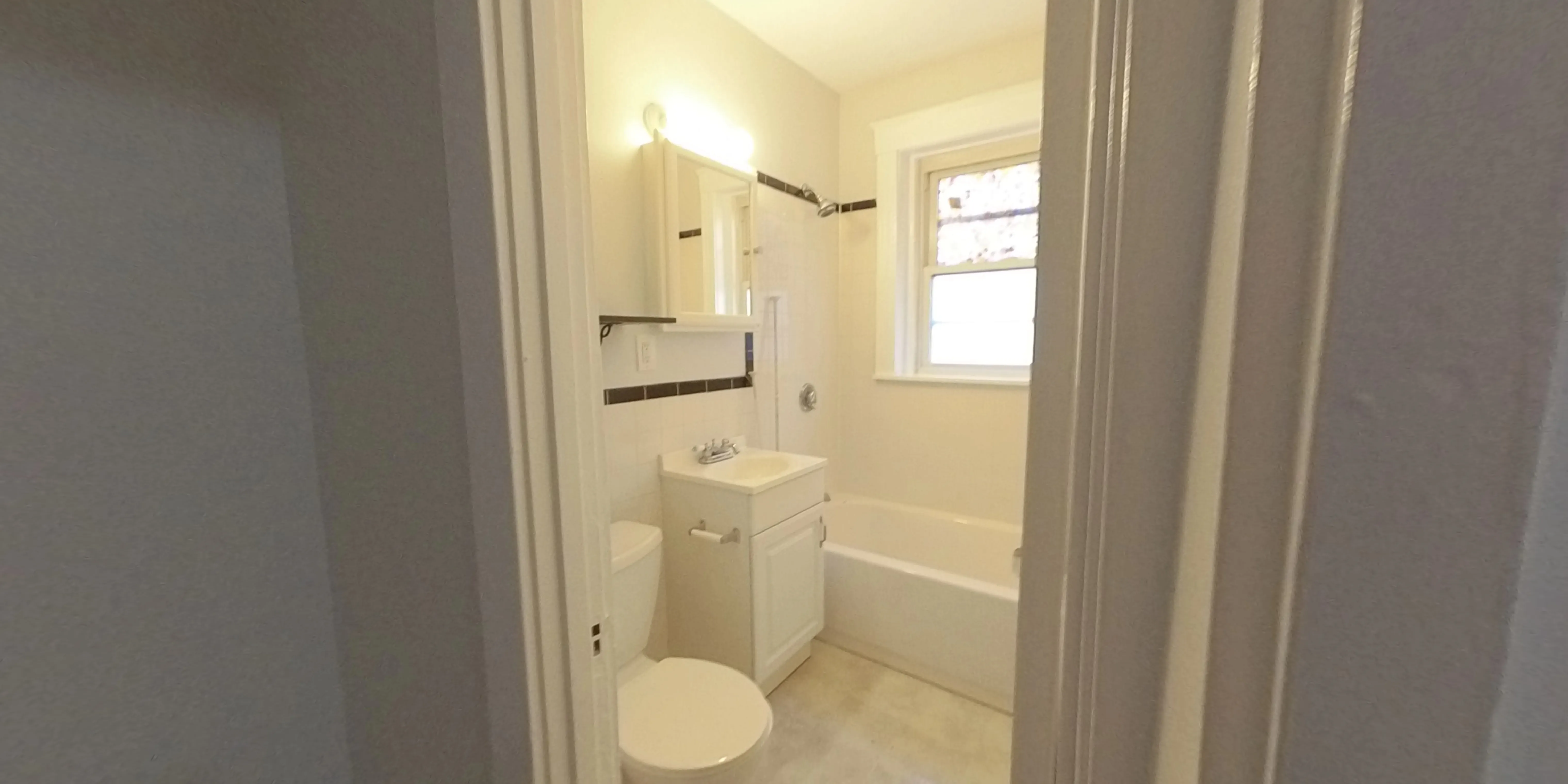 1615 Commonwealth Ave, Brighton