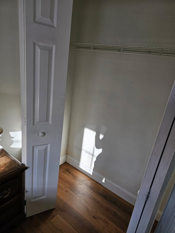 15 Des Moines, Quincy