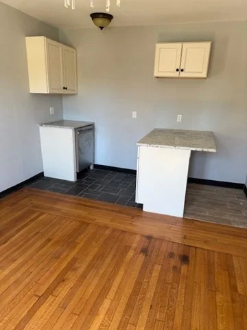 41 E Main St, Ayer