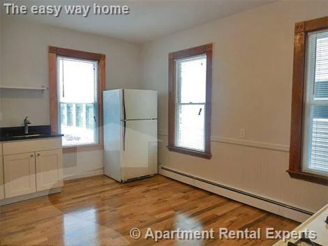 18 Harding St, Inman Square