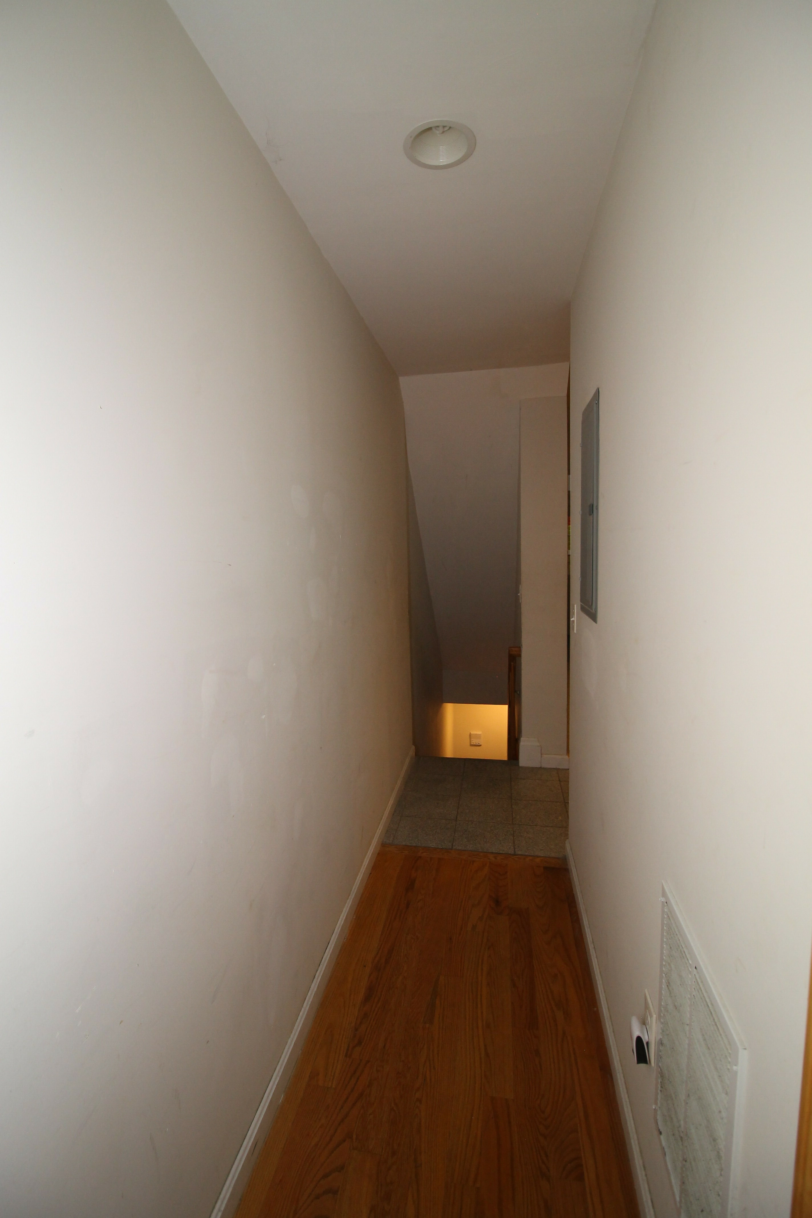 10 Moreland, Roxbury