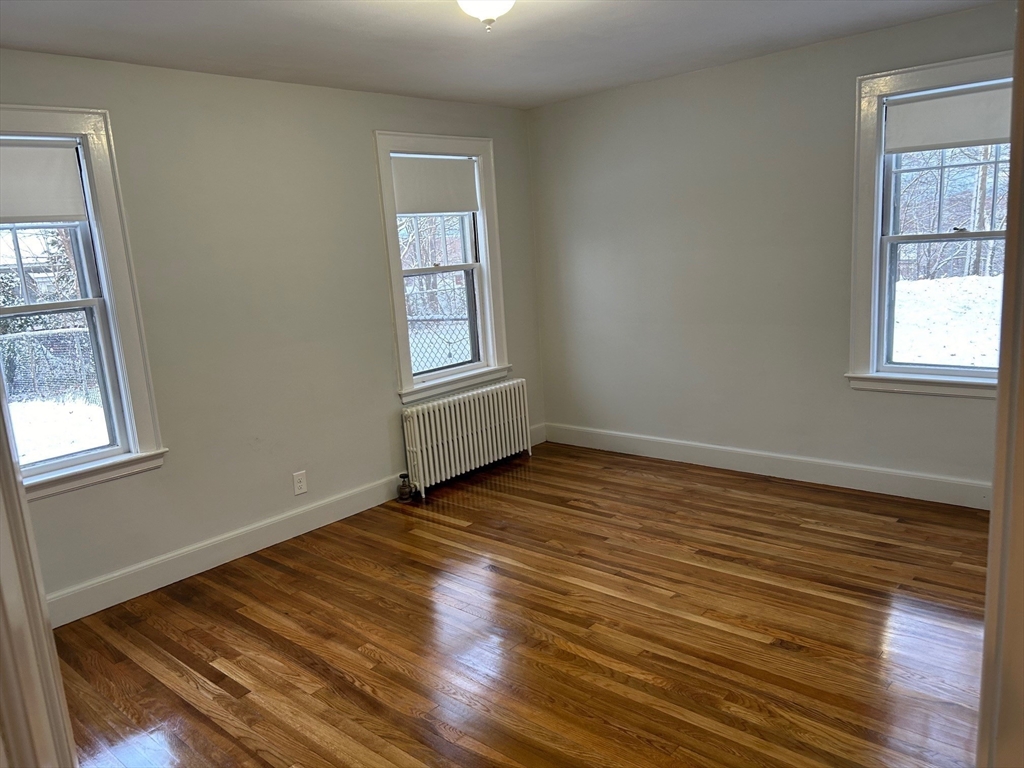 20-22 Randall Ave, Weymouth