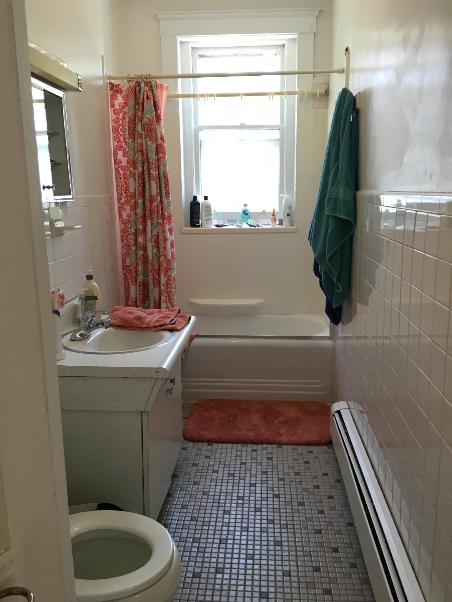 1677 Beacon St, Aspinwall Hill