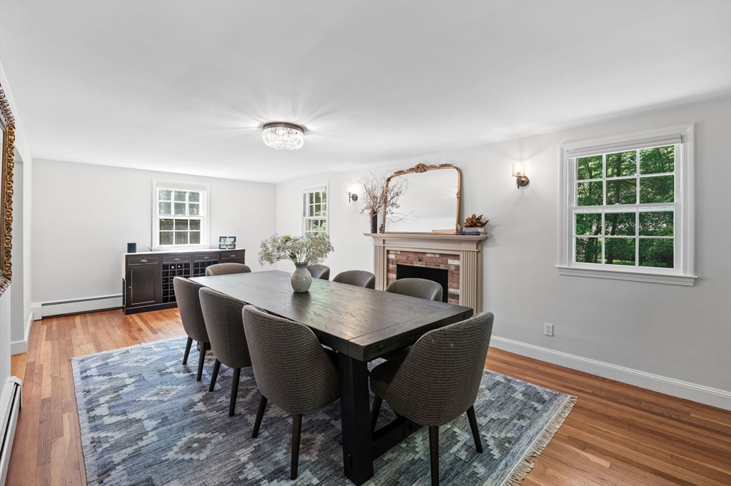 88 Haverhill Rd, Topsfield