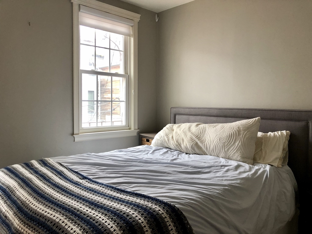 181 K St, South Boston