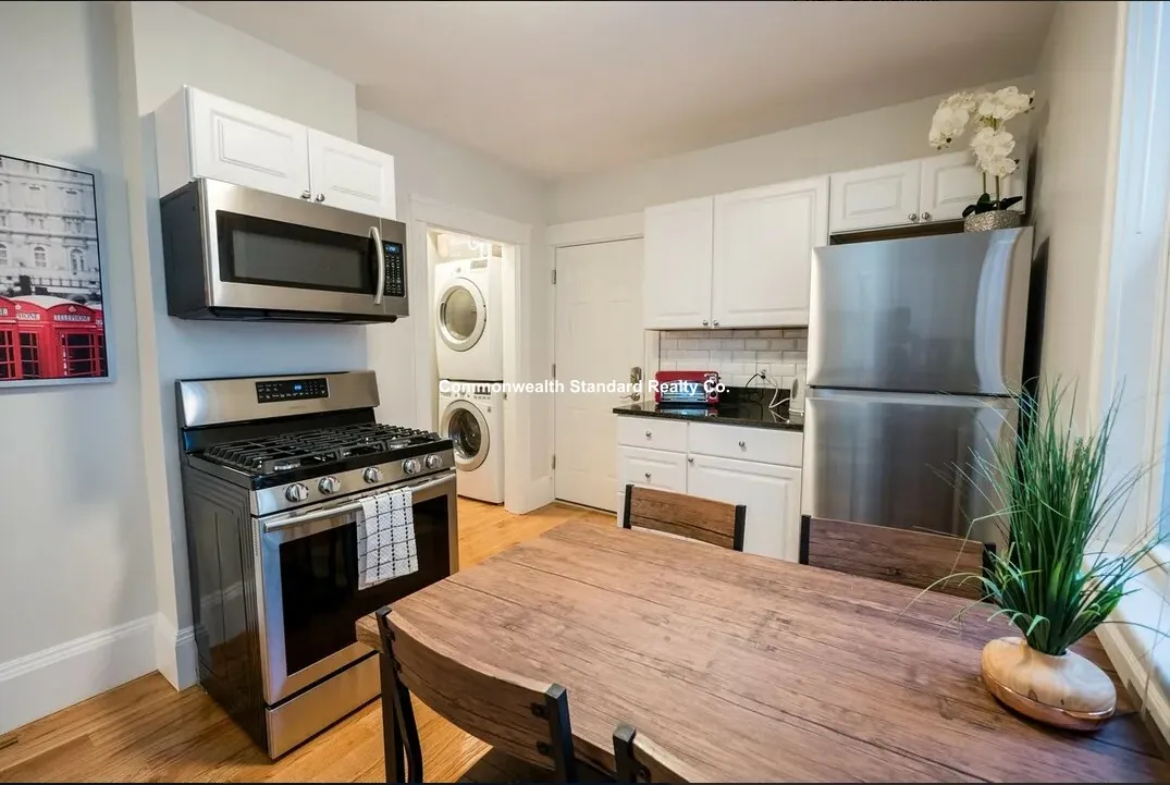 88 Hampshire St, The Port