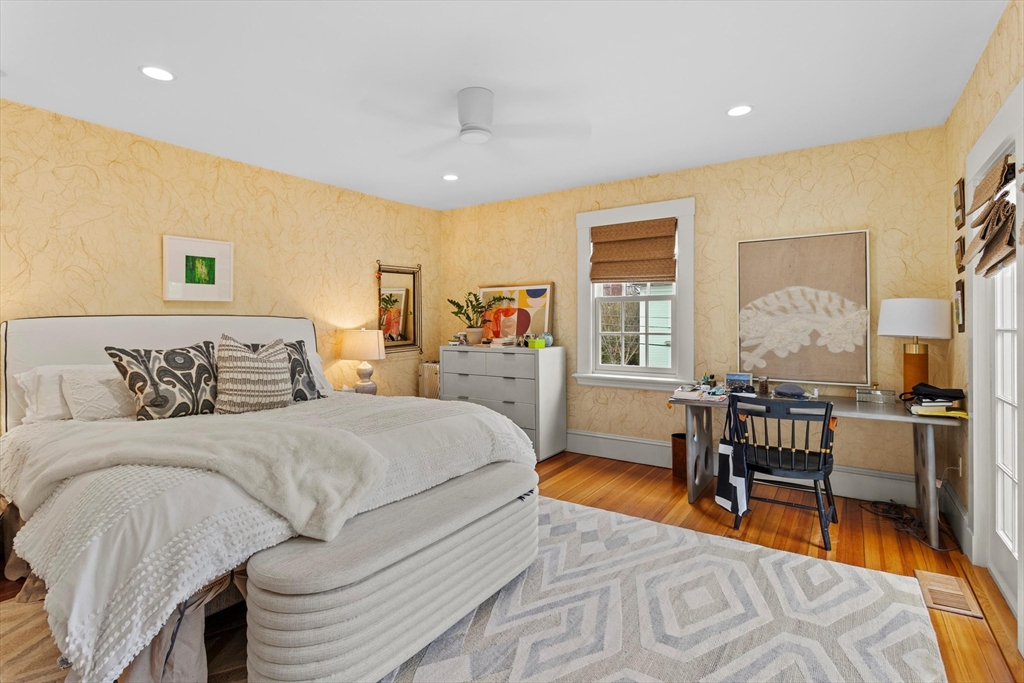 14 Francis Ave, Cambridge