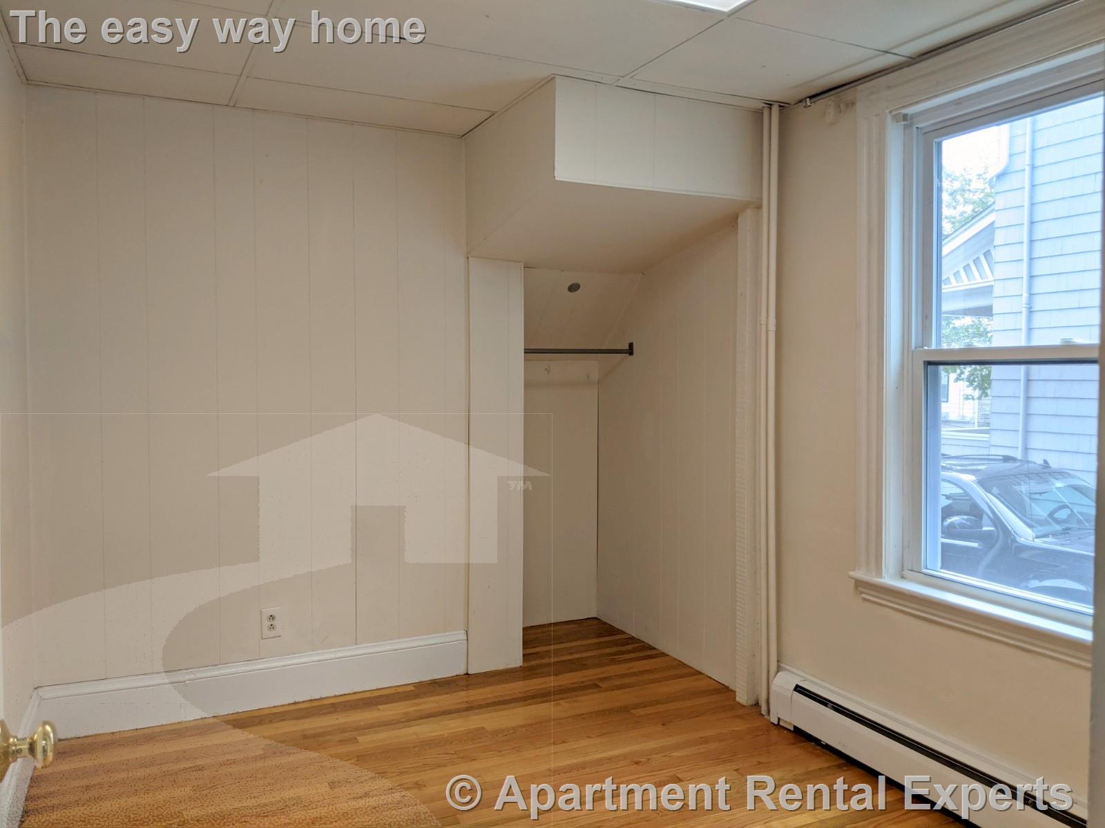 20 Mossland St, Porter Square