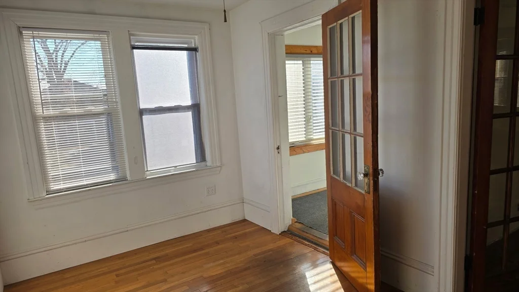 80 Russell St, Atlantic