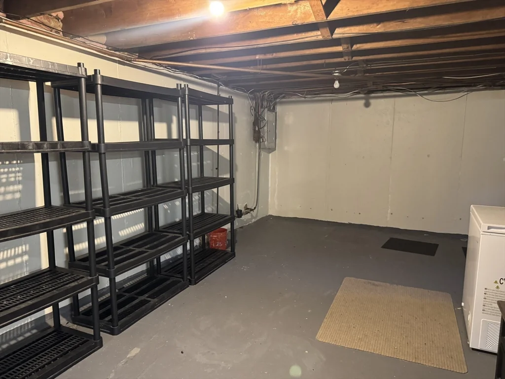 178 Spring St, Bridgewater