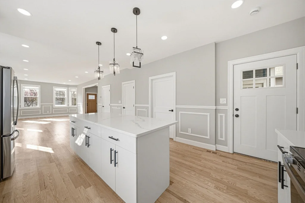 9 Logan Ave, Medford