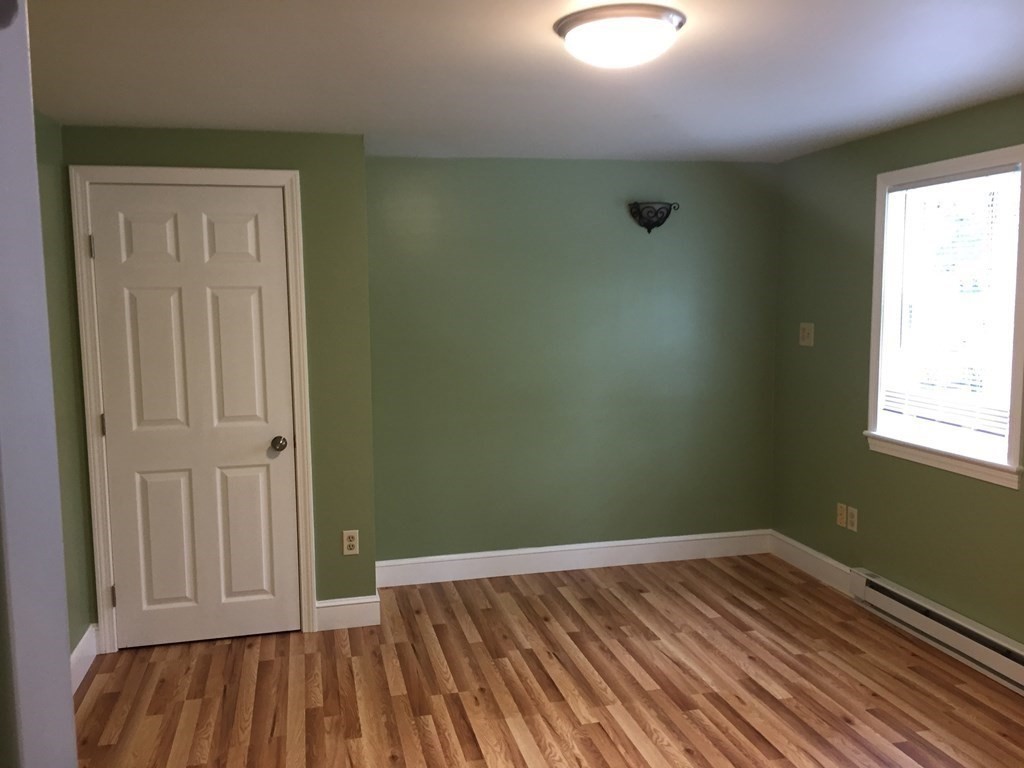 75 Chapel St, Shirley