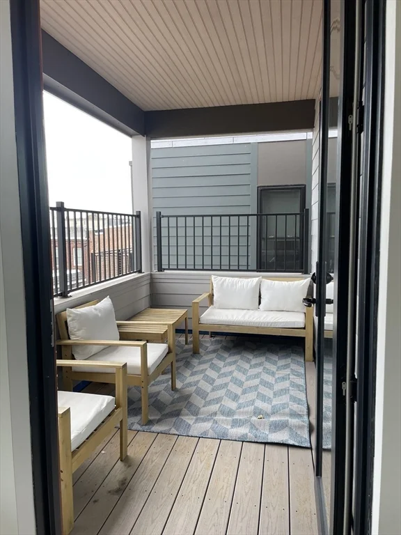 400 W Broadway, South Boston