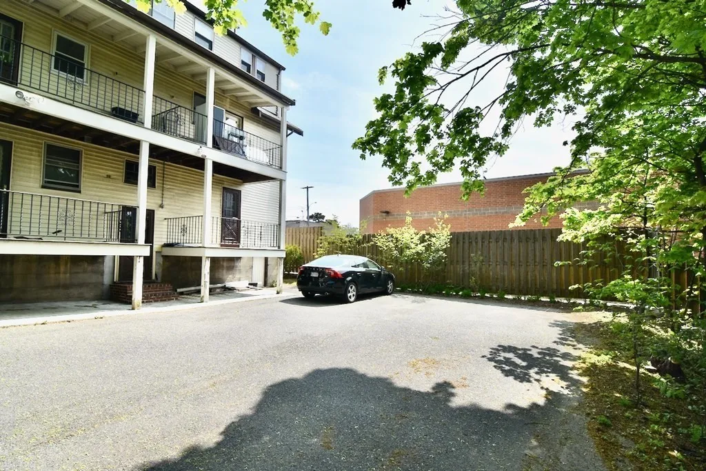 20 Hollis St, Wollaston